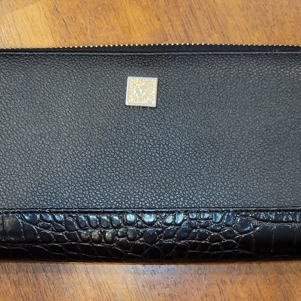Stylish Ann Klien Black Textured Wallet with Croc Detail
